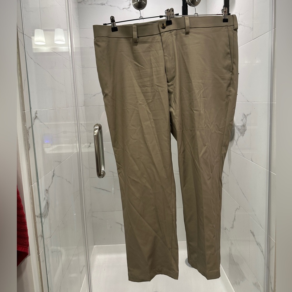 Haggar Men's Khaki Chinos